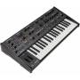 SEQUENTIAL FOURM : synthétiseur analogique 4 voix avec aftertouch