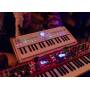 ARTURIA ASTROLAB 37 : clavier autonome compact et expressif