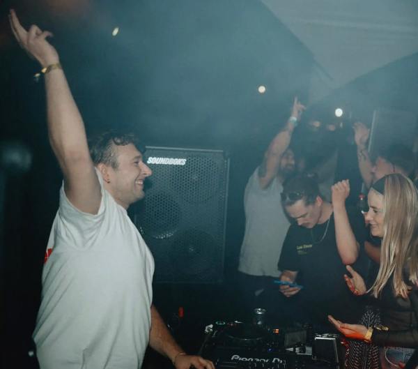 Transformez votre scène en véritable festival